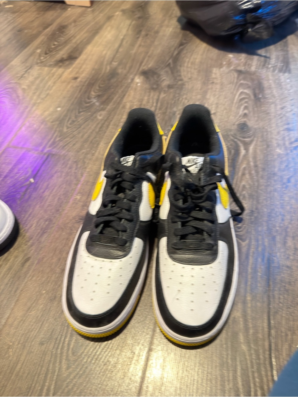 Nike Air Force 1 Sneakers